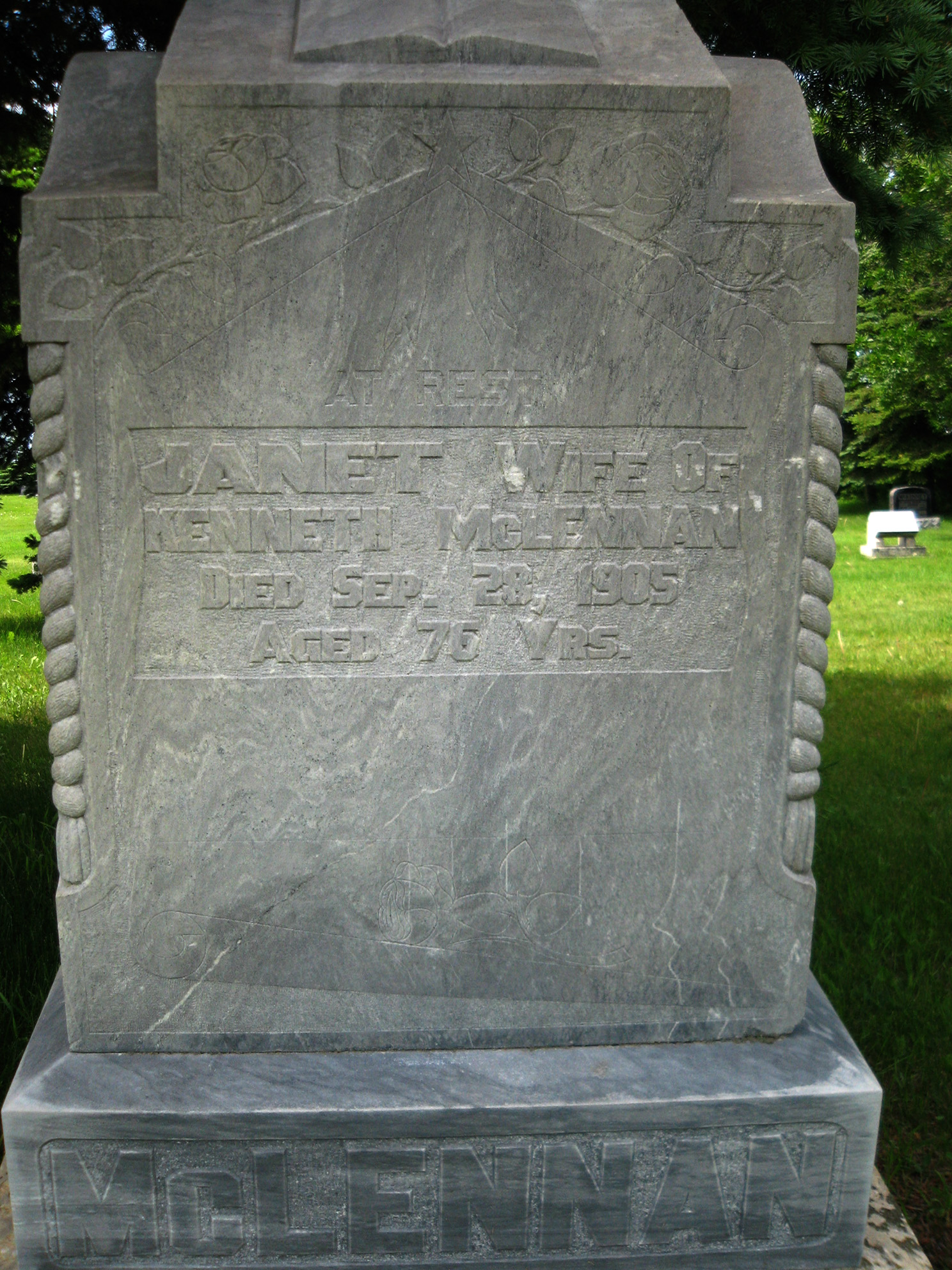 Photo of headstones/Janet McLennan nee More d1905 hdstn Manitoba